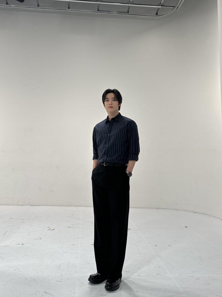 제작발표회에서 유독 빛나는 요하니🤵‍♂️
일요일마다 찾아올 두근거리는 순간을 기대해 주시기 바라며, 반짝이는 요한이를 기대해 주세요✨

#위아이 #WEi 
#김요한 #KIMYOHAN 
#대학체전소년선수촌
