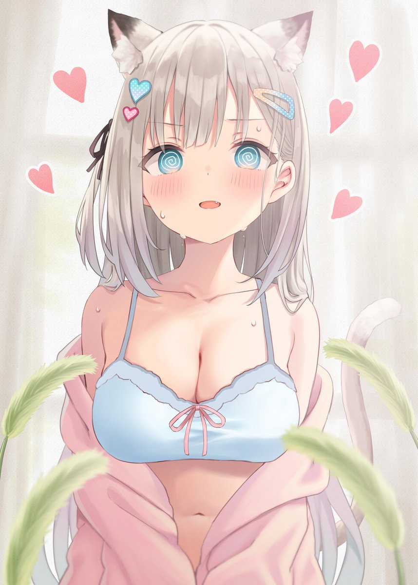 「猫の本能には抗えないモカちゃん 」|秋乃えるのイラスト