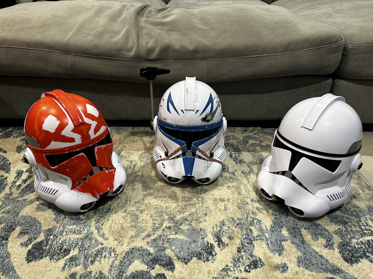 The latest and greatest addition to my black series helmet collection #captainrex #Ahsoka #blackseries #clonewars #StarWars #Hasbro #501st #332nd #Phase2 . Thanks to the girls at @ZingPopCulture Miranda today for outstanding friendly service 👍🏼