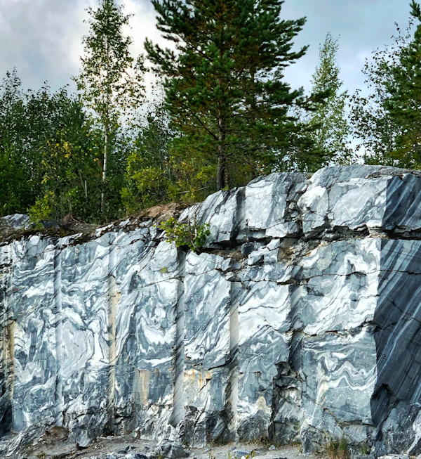 Unearthing Nature's Beauty: Exploring the Quarry's Wonders! 🌄🏞️ A journey into the heart of the earth, where raw materials become works of art. Have you ever visited a quarry? Share your quarry adventures! ⛏️🌟

 #QuarryExploration #NaturalBeauty #Earth'sTreasures