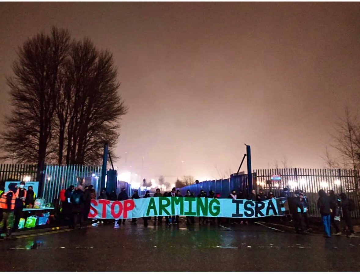 in solidarity with gaza + palestine, over 100 glasgow residents are blockading the entrance to BAE Systems in govan, glasgow. they calling for an arms embargo to israel, an end to the bombing of yemen, immediate ceasefire + end to the genocide in Gaza. #freepalestine