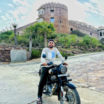 imPdMeena's tweet photo. #NewProfilePic https://t.co/qqIHz34WNS