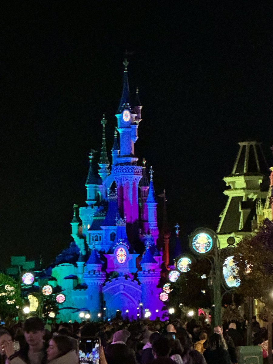 Adrian Connell tweet media