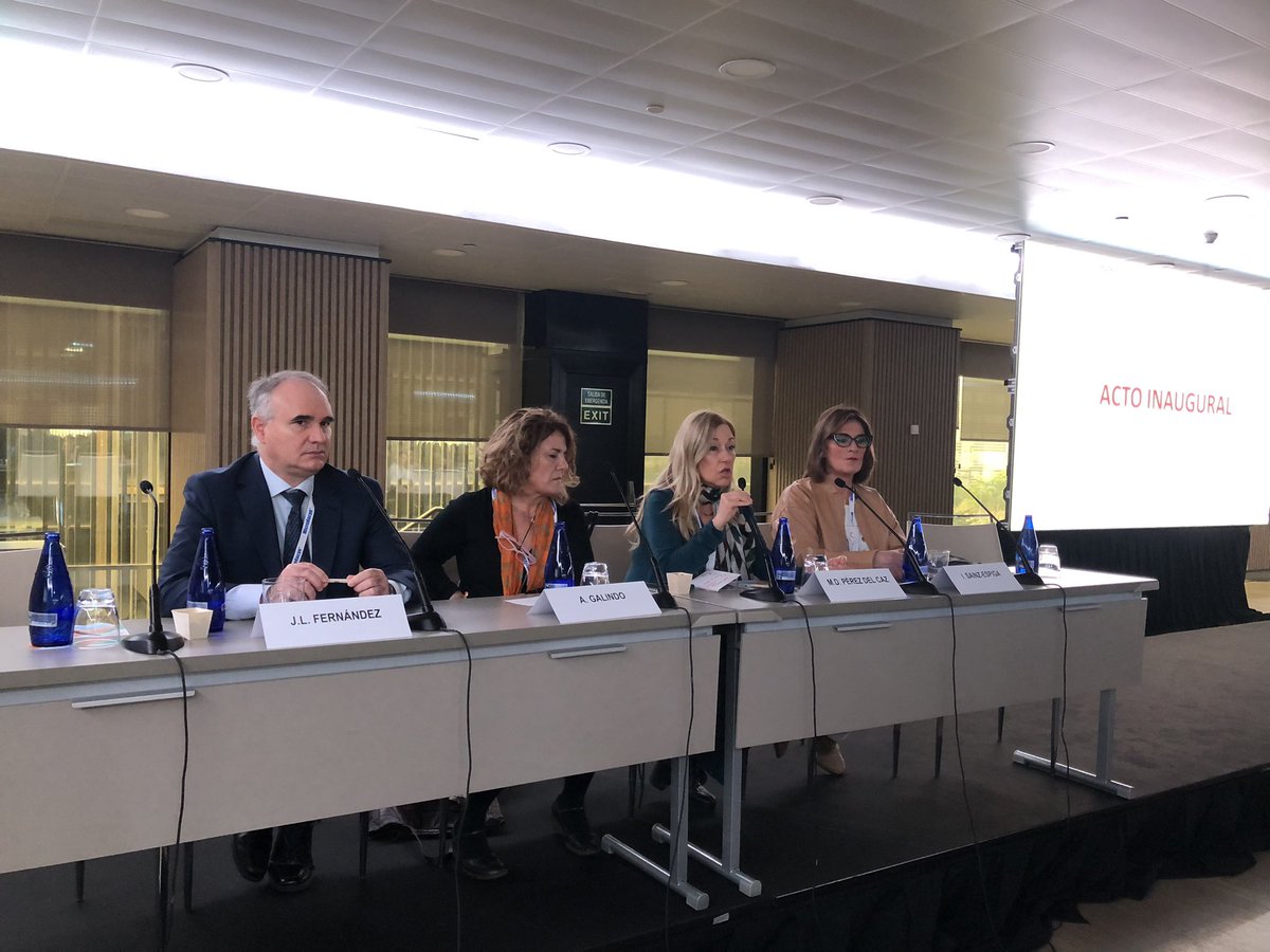 Comenzamos el #12CongresoSEHER  con el acto inaugural a manos de:

🗣️ <a href="/lolaperezdelcaz/">Lola Pérez del Caz</a>
🗣️ José Luis Fernández Casado
🗣️ <a href="/AmparoGalindoC1/">Amparo Galindo Carlos</a>
🗣️ <a href="/kaskun40/">Izaskun Sainz-Espiga</a>