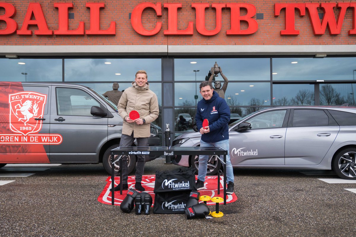 Scoren in de wijk tweet media