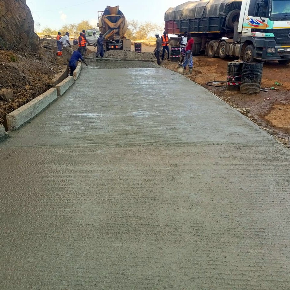 Amoco_group's tweet photo. To protect your new slab and ensure an exceptional finished product you should wait 24 hours for foot traffic, 10 days to drive light vehicles, and 28 days for heavy pick-up trucks.
#AmocoGroup #SouthSudan https://t.co/aFDdiWkwlz
