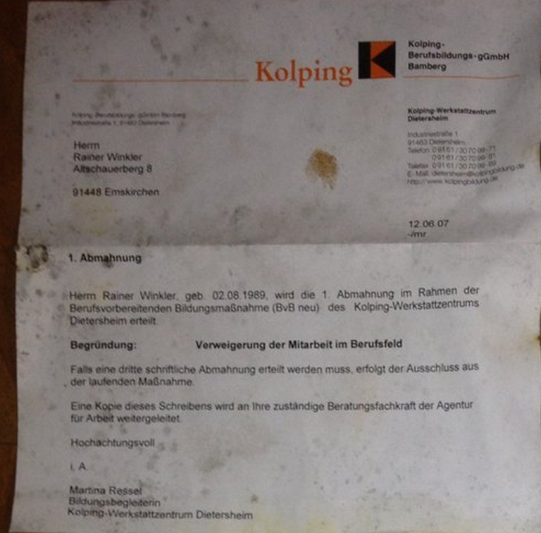 #Drachenlord #RainerWinkler #Drachen1989

Damit nicht unter geht, was laut seinem eigenen "Podcast", Rainer Winkler für ein unfassbares Arbeitstier ist. Da kann sich jeder von euch faulen Säcken und Mullen, die täglich 8h malochen mal ne Scheibe abschneiden. 🤣