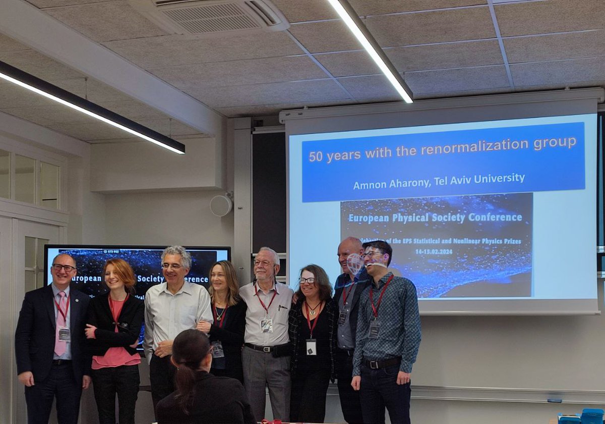 Lab of Interdisciplinary Physics (@liph_lab) on Twitter photo 🎉🎉
Our very own Amos Maritan at the <a href="/EuroPhysSoc/">European Physical Society (EPS)</a> Statistical and Nonlinear Physics Prize ceremony at Wroclaw University today, with Amnon Aharony, <a href="/ada_altieri/">Ada Altieri</a>, and Patrick Pietzonka. Congratulations to the winners. Truly well deserved! 🎉🎉
Our very own Amos Maritan at the <a href="/EuroPhysSoc/">European Physical Society (EPS)</a> Statistical and Nonlinear Physics Prize ceremony at Wroclaw University today, with Amnon Aharony, <a href="/ada_altieri/">Ada Altieri</a>, and Patrick Pietzonka. Congratulations to the winners. Truly well deserved!