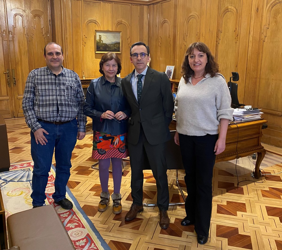 🔴 Le hemos trasladado al subsecretario del Ministerio de Educación, Santiago Roura, la urgencia de desarrollar acciones que de manera inmediata tengan efecto real en la mejora de las condiciones laborales del profesorado y en la calidad de la enseñanza.
 
ugt-sp.es/ugt-se-reune-c…