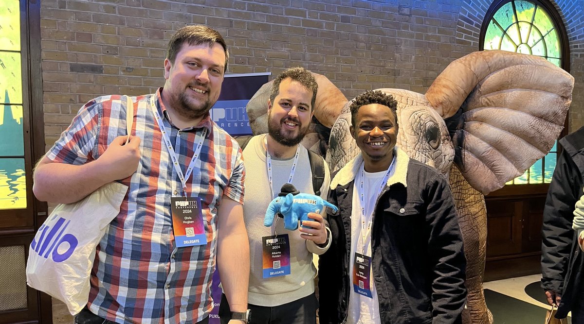 cjh_dev's tweet image. A great opening keynote from @freekmurze to start the day at @PHPUKConference. The @TilloHq team are ready to see what the rest of the talks have in store! #phpuk24