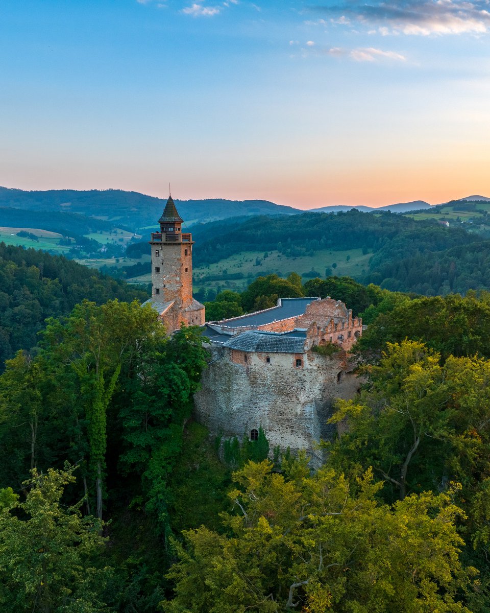 🏰 Dive into the enchanting world of Lower Silesia's castles!

👑 Just some of the stunning options to visit include:

1. Książ Castle | @sopthedrone
2. Czocha Castle | <a href="/zamekczocha/">Zamek Czocha</a>
3. Kamieniec Ząbkowicki Palace | <a href="/funkyspion/">Mariusz M.</a>
4. Grodno Castle | @piotrodrone

#visitpoland #travel