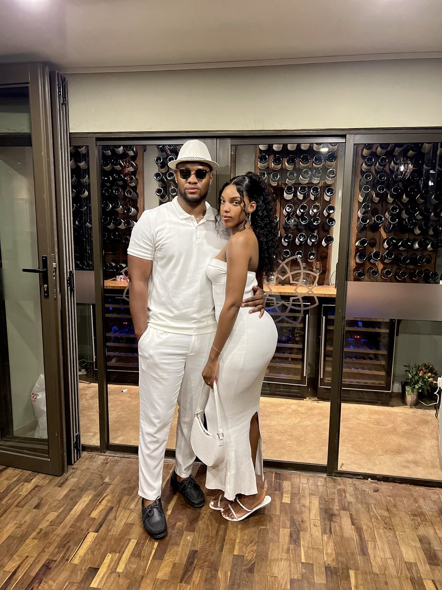 DreChimba's tweet image. 🌹🍷🤍