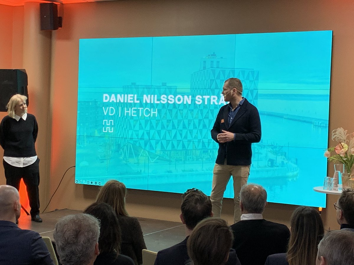 hbgstad's tweet image. Idag invigdes Helsingborgs innovationscenter. Ännu ett steg mot en smartare, hållbar och omtänksam stad! #innovation #helsingborg