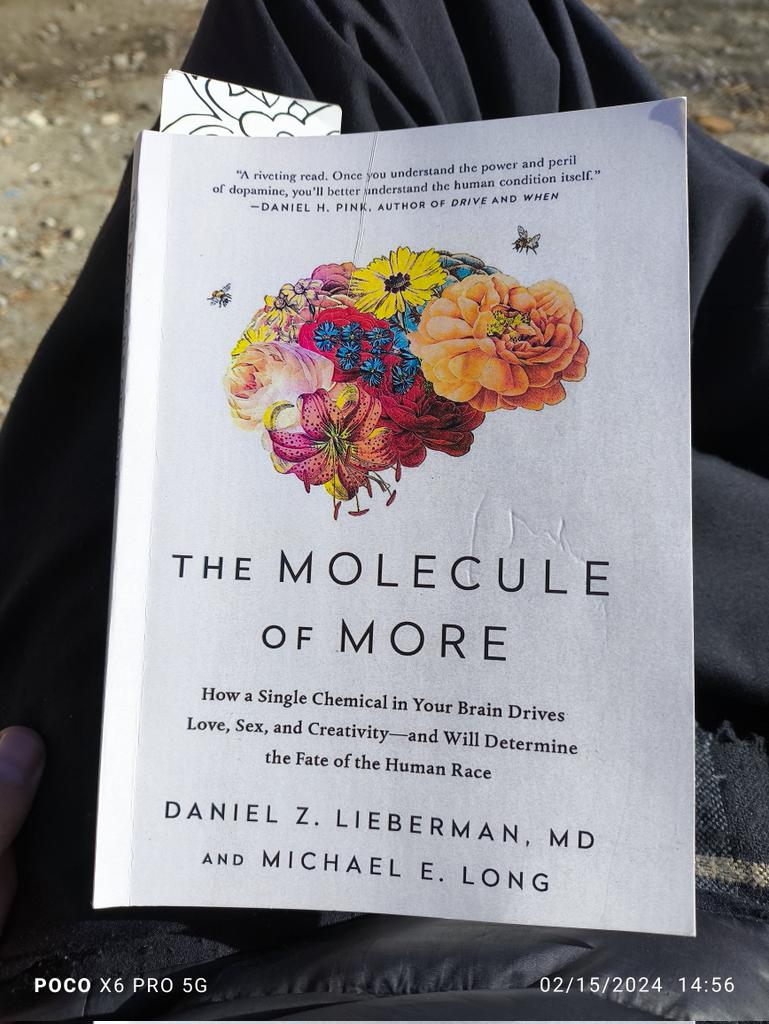 daniyalrahim5's tweet image. This book is an absolute MUST READ 🌠