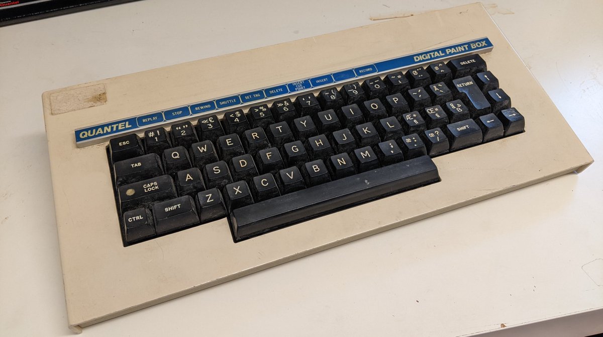 DextersTechLab's tweet image. This keyboard for a #Quantel DPB-7001 Digital Paint Box was recently saved from a radio rally and then kindly donated to the archive and will be a spare for my machine. Much thanks to the person who sent it in 😍 👍