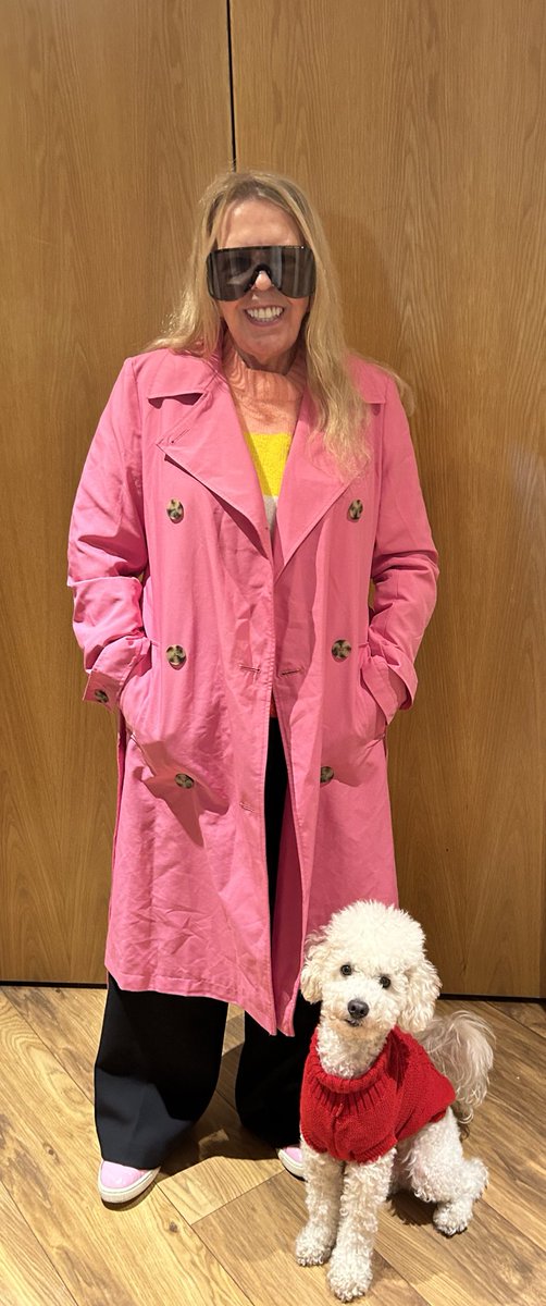 🦩 Sally Thomsett 🦩 tweet media