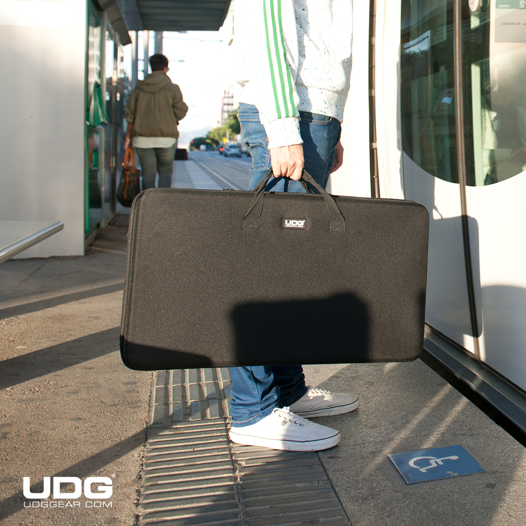 udggearcom's tweet photo. On a mission: UDG Creator Controller Hardcase! 💪🎧

#UDG #UDGGEAR #Deejay #Producer #DJLIFE #UDGonTheRoad #DJonTour #newproduct #flightcase #plywood #udgcase #pioneerdj #plxcrss12 #turntable #djshop #rekordbox #Serato #traktordj https://t.co/Agox2u8Kwf