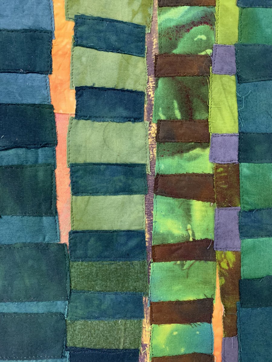 queenstneath's tweet photo. Beautiful work by Christine Restall, member of ART TEXTILES: Made in Britain 

#illuminate #tygertyger #williamblake #arttextilesmadeinbritain #textile #textiles #textileartgroup #textileart #exhibition #textileexhibition #quilt #quiltmaking #art https://t.co/nbPxXvy6TU