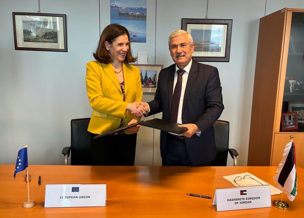 MariaCrisRusso's tweet photo. 📢 Major step forward in 🇪🇺🇯🇴 partnership in R&amp;I!🤝 Initialing today the 1st ⁦⁦@PrimaProgram⁩ Agreement for 2️⃣0️⃣2️⃣5️⃣- 2️⃣7️⃣ with HE Prof Al-Refai ⁦⁦@HcstJo⁩. Hopefully inspiring also the other PRIMA parteners from South Med 🇩🇿🇪🇬🇱🇧🇲🇦
@EUScienceInnov https://t.co/Y8vARu3S2r