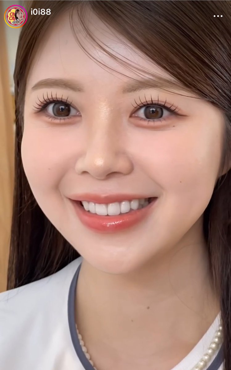 hnfl_'s tweet photo. 束感まつ毛を作るときにこの動画みたいに細めのピンセットで瞼の皮膚をひっぱりながら束を作るとめちゃくちゃ綺麗にできて感動してる🥹🤍🪄 https://t.co/PFh6ZuNemr