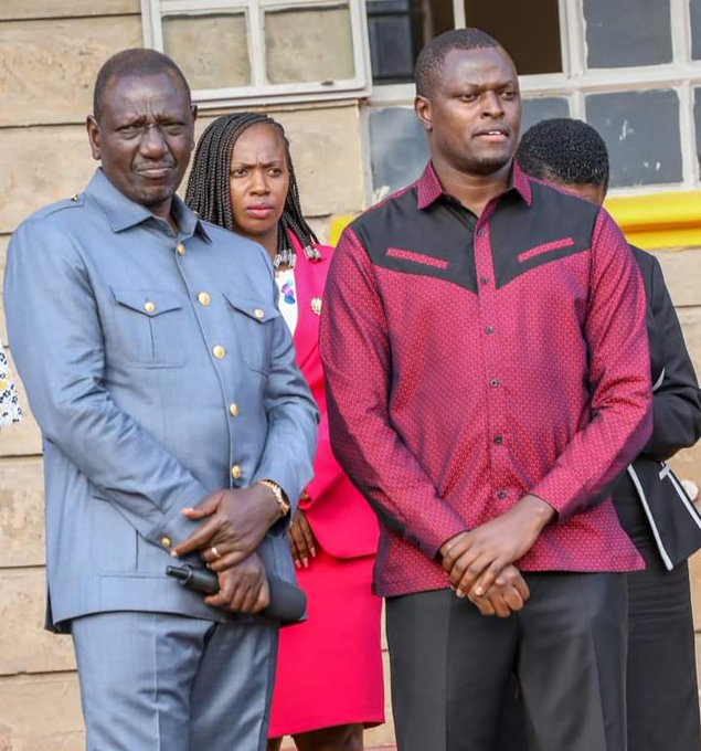 fixjerry2's tweet photo. Anafikiria venye atatufanya mbaya😂😂 https://t.co/Ny6BFXgT7Z