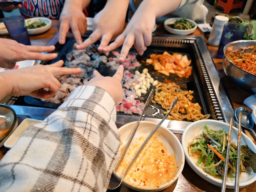 hryl_FD's tweet photo. 고기!!!!!!!!! https://t.co/tLavIm812y