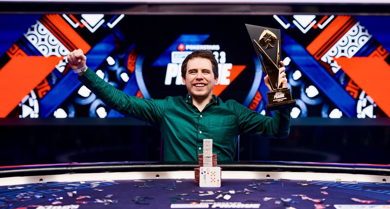 OK, here we go…

Find out how to register for #PITE300. 🇬🇧

Interview with recent EPT champ <a href="/PadraigONeill89/">Padraig O Neill</a>. 🇮🇪

#EPTParis preview &amp; streaming schedule. 🇫🇷

It’s Ep 297 of the #PITE podcast!

soundcloud.com/pokerintheears…