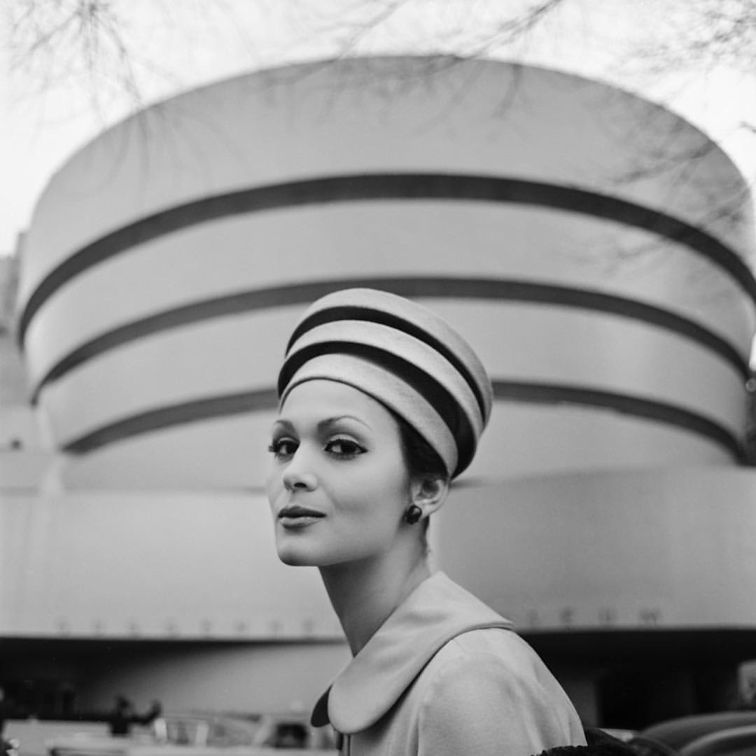 The Guggenheim Hat is a fabulous meeting of fashion and architecture ✨

Designed by American milliner Sally Victor after a visit to the <a href="/Guggenheim/">Guggenheim New York</a> in 1960, it features a collapsible structure and curving shape which is inspired by the iconic building.

#ThrowbackThursday