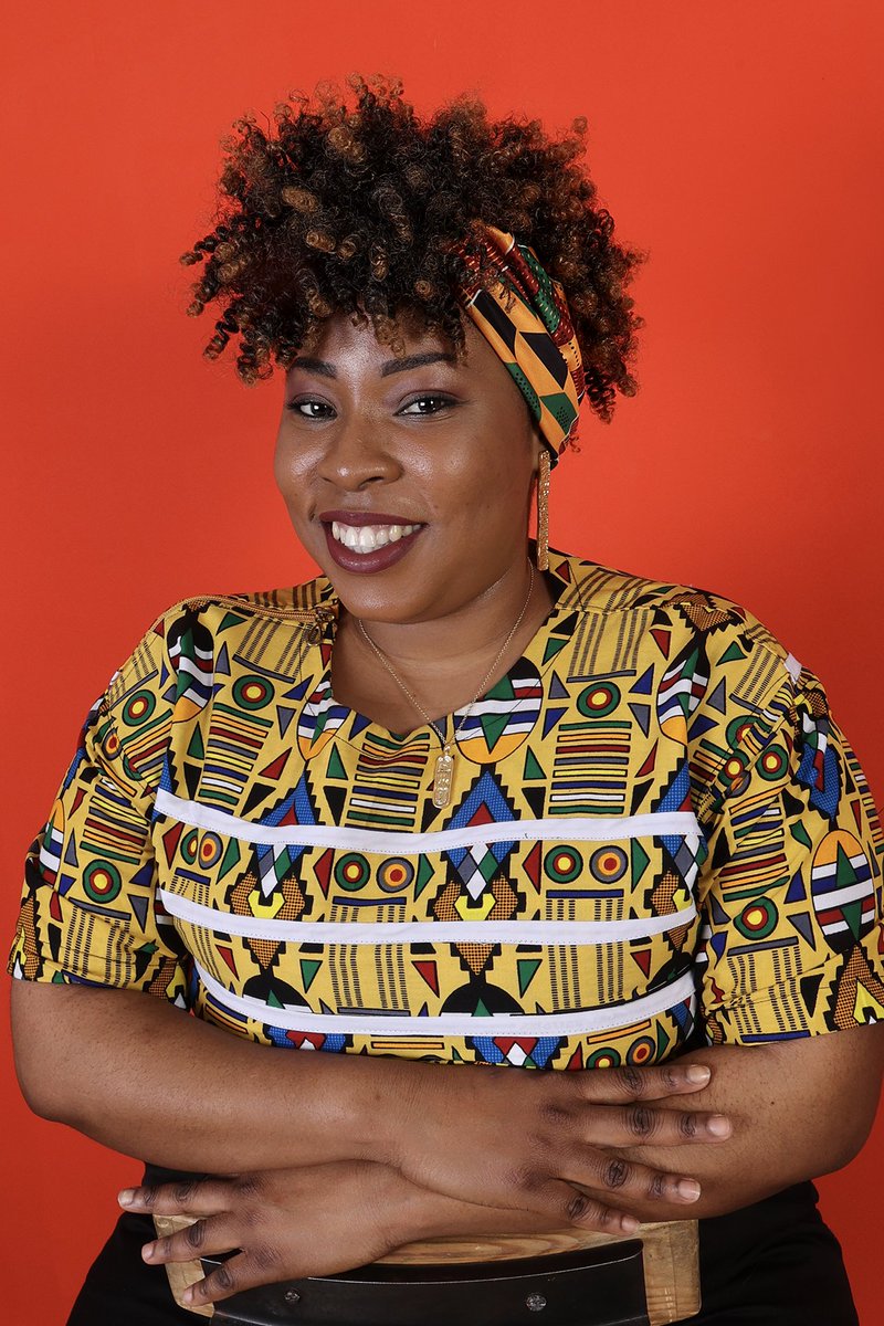 Soy Judith de R. Centroafricana y soy del equipo de #FacilitadorasSocialesComunitarias 
Estoy preparada para realizar  acompañamiento integral a mujeres africanas víctimas de violencias.

Llámanos: sensibilizacion@asociacionkaribu.org

🙏🏿 Foto: <a href="/IsabelWagemann/">Isabel Wagemann</a> 
#asociaciónKaribu