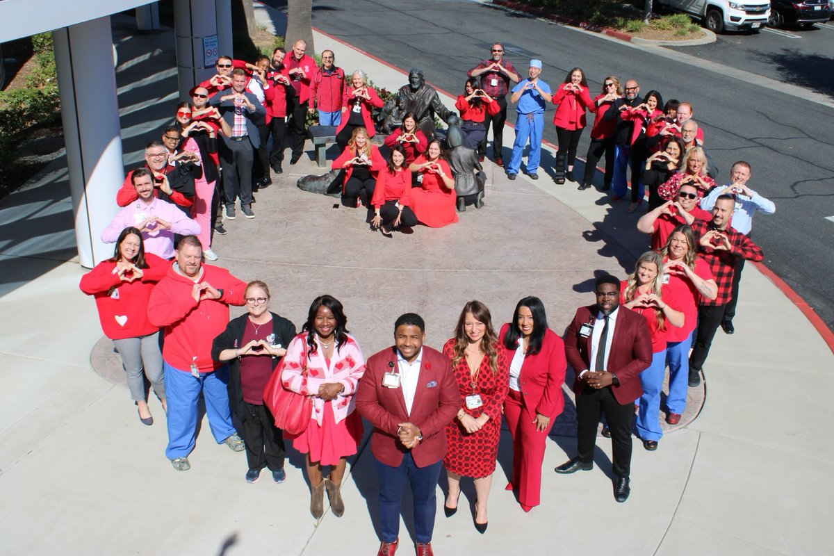 DeniseWocn's tweet photo. We begin each day at LLUMC-M with a grateful heart!We started our day with the Acute Care Emergency RN’s 1st Q Staff Meeting.We are giving heartfelt gratitude to all of our healthcare heroes,your love and dedication heal more than just the body..we heal hearts ❤️ 🩺 ❤️#HeartMonth https://t.co/yeqzBLL5eH