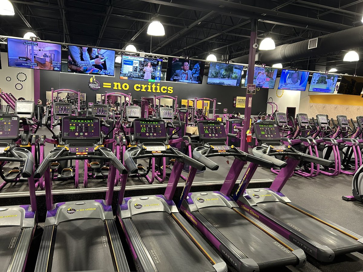Have spent a lot of early mornings here training and rehabbing. Headed in for “Final” back procedure this morning.  Will continue to hustle while we wait. 🙏🏽📿🏀