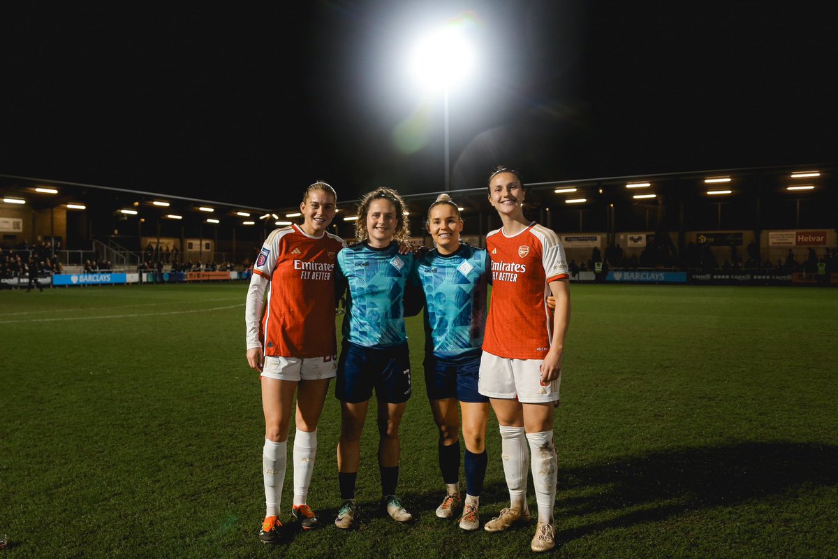 Everyone say thanks to Wing 📸