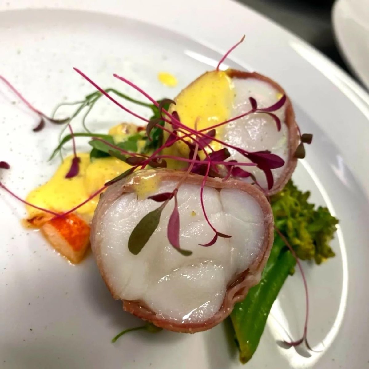 RoyAbra35073397's tweet photo. Last night St. Valentines tasting menu … thank you for who came and supported us… #SmugglersTable #localproduce #valentines #tastingmenu #supportyourlocal #supportlocal #SupportSmallBusiness . @SmugglersTable @eastcostseafood https://t.co/SfTYQKjM0j
