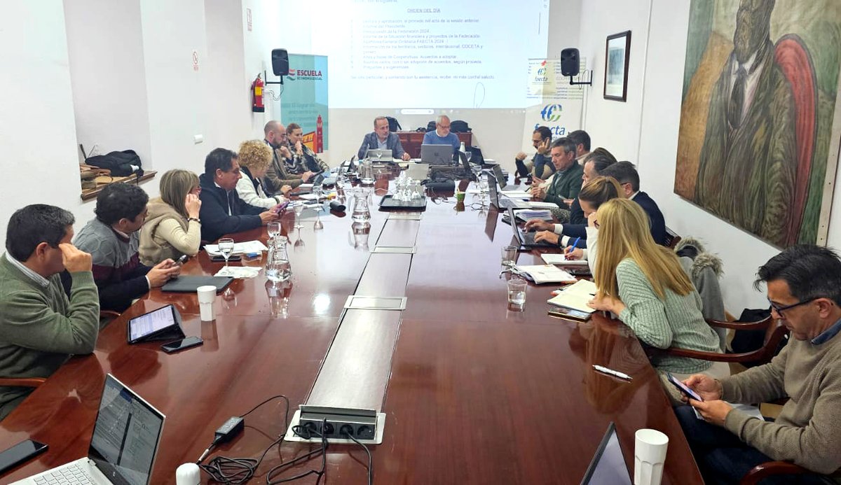 FAECTA (@faecta_) on Twitter photo Nuestro #ConsejoRector se ha reunido en la sede de la Escuela de <a href="/economia_social/">Escuela de Economía Social</a>. Un órgano de representación que promueve la planificación y la propia supervisión de la organización.
La Asamblea General Ordinaria se celebrará el próximo viernes 28 de junio en #Almería. Nuestro #ConsejoRector se ha reunido en la sede de la Escuela de <a href="/economia_social/">Escuela de Economía Social</a>. Un órgano de representación que promueve la planificación y la propia supervisión de la organización.
La Asamblea General Ordinaria se celebrará el próximo viernes 28 de junio en #Almería.