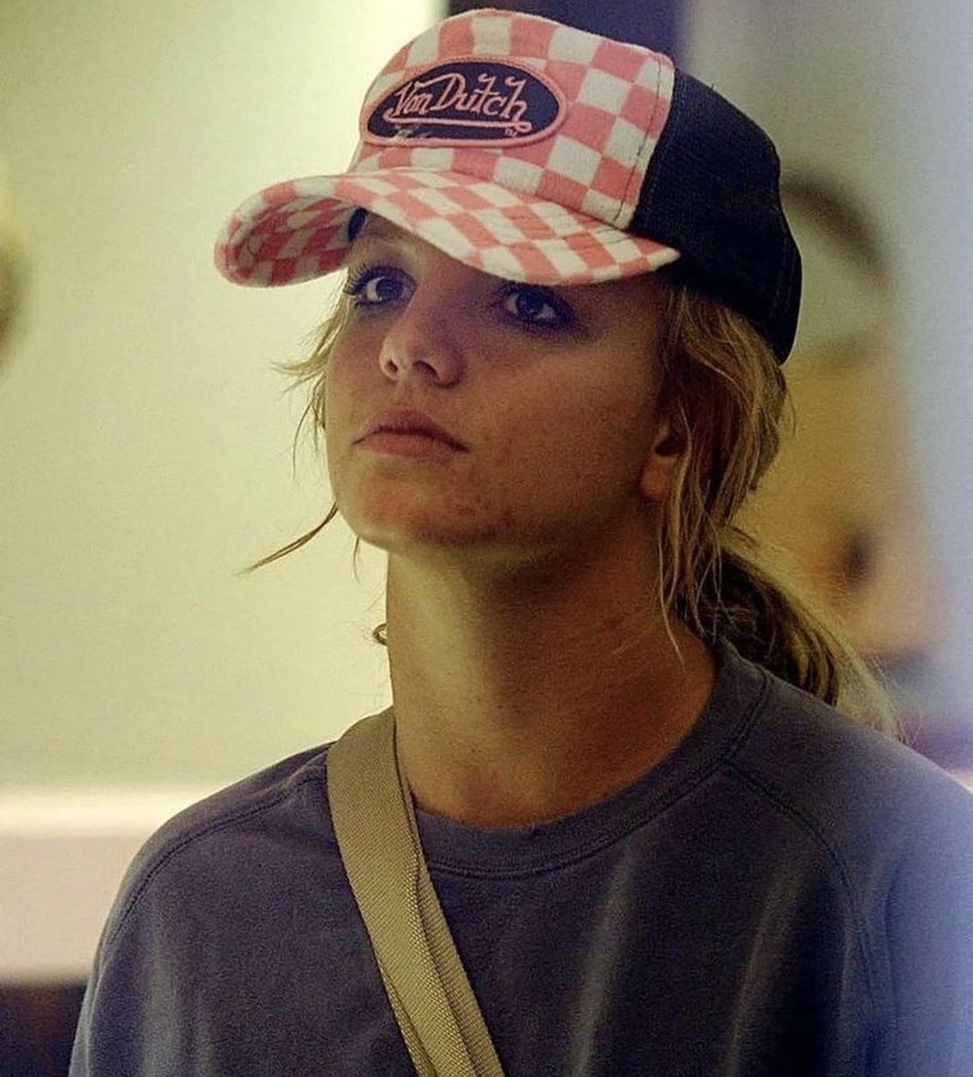 Still never forget Lithium, IUDs, blood tubes🩸, and blood pressure checks 3 times a day. 10 hours with abusive therapists for 120 days in the facility. I'm listening 👂 to you, Britney and I remember what you said and how you feel. We know now. Thank you for telling your story.