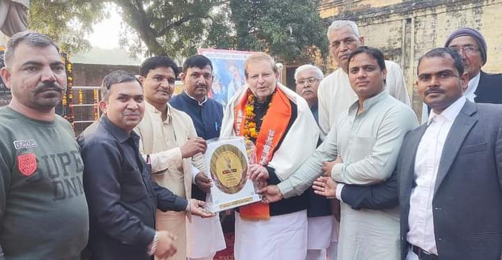 दिनांक 14/02/2024 को सुमेर सिंह आर्य न्यास द्वारा बसंत पंचमी के अवसर पर हिंदी सत्याग्रही शहीद सुमेर सिंह आर्य  शौर्य स्मृति दिवस कार्यक्रम  का आयोजन गांव नया बास, जिला- रोहतक में आयोजन किया गया।कार्यक्रम में बतौर मुख्य अतिथि शिरकत कर उनकी प्रतिमा पर पुष्प अर्पित कर श्रधांजलि दी।