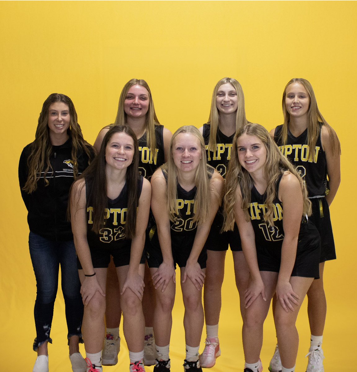 Heartbreaking end to our season last night, we close at 16-7. Can’t say enough thanks to this group of seniors. Carly, Chloe, Alivia, Addie, Madison B, Madison M, and Addi have left a mark on this program that will be felt for years to come. 💛🖤🐅🏀