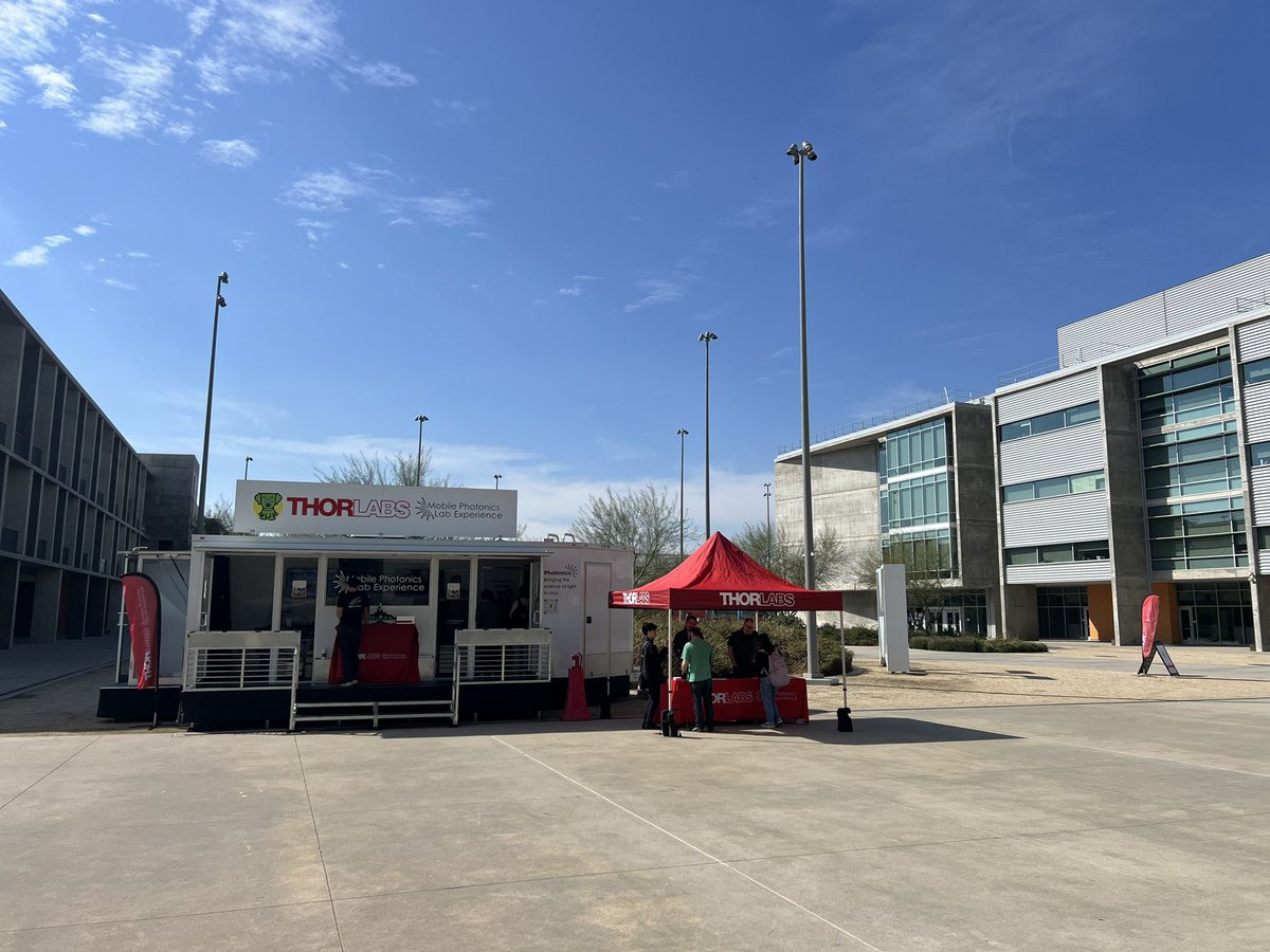 @ucmerced community, last chance to checkout the Mobile Photonics Lab by @Thorlabs this morning! They decided to stay an extra half-day for us. Come experience how the power of light can be harnessed for some cool technologies! @UCMEngineering @CCBM_UCMerced