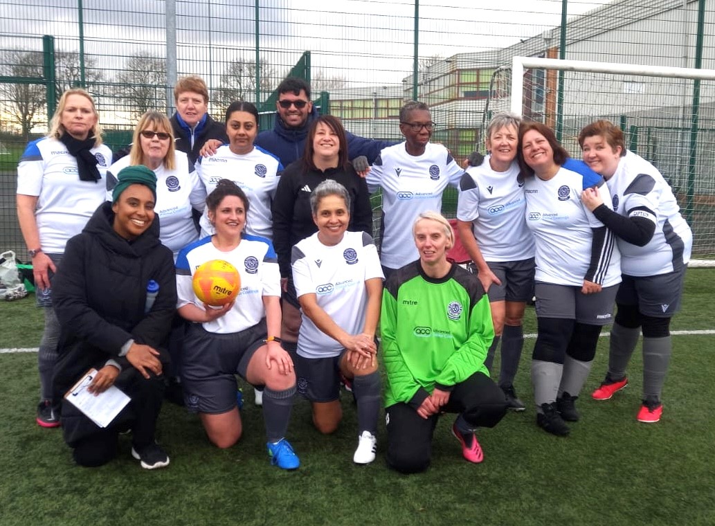THESE GIRLS 👌👏⚽️😍 bookwhen.com/mpsports #over40 #over50 #OVER60 #mentalhealth #advancedcolourcoatings #getfittogether #solihullonthemove #getactivesolihull #BirminghamMind #payandplay #ageuk