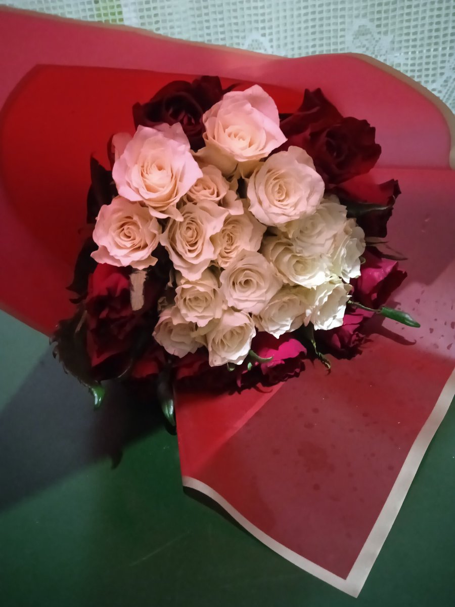 AcramPhilgreen's tweet image. @dialaflower @933kfm 
Have never seen her this happy and out of words... Only her facial expressions and actions could only determine how happy she was. All thanks to @dialaflower  and @933kfm that gave us such opportunity.

Did you know that she said "YES"?? 😲