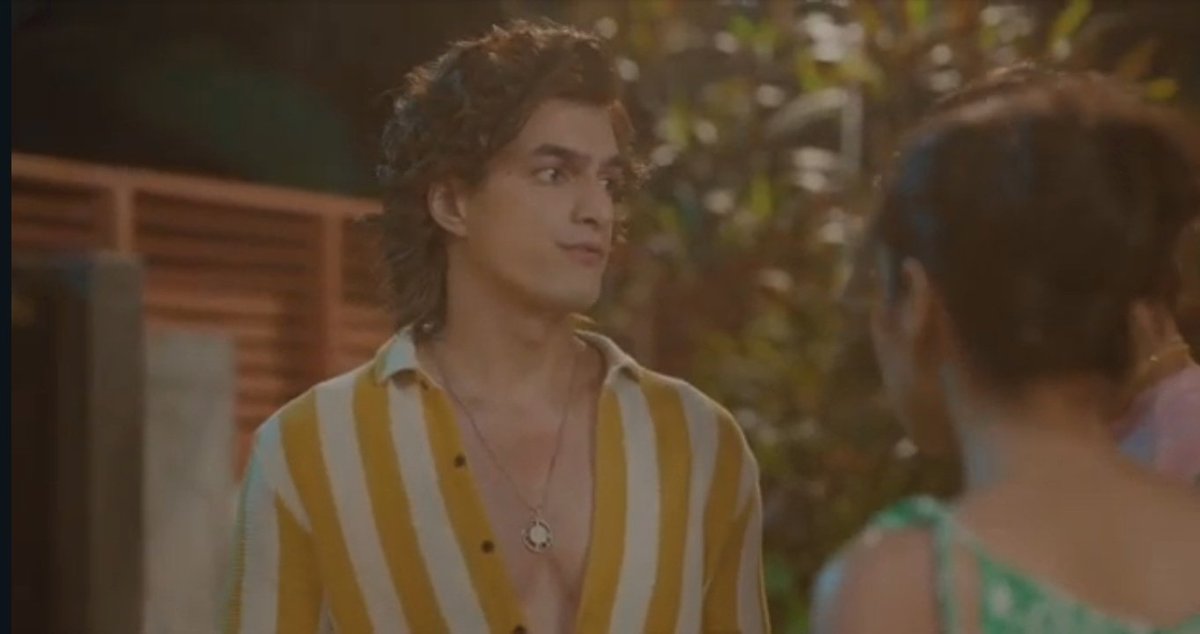 This sorry my foot style👆 
And his swag 😎❤️‍🔥

#MohsinAsMaddy #JabMilaTu #MohsinKhan #MoMinions