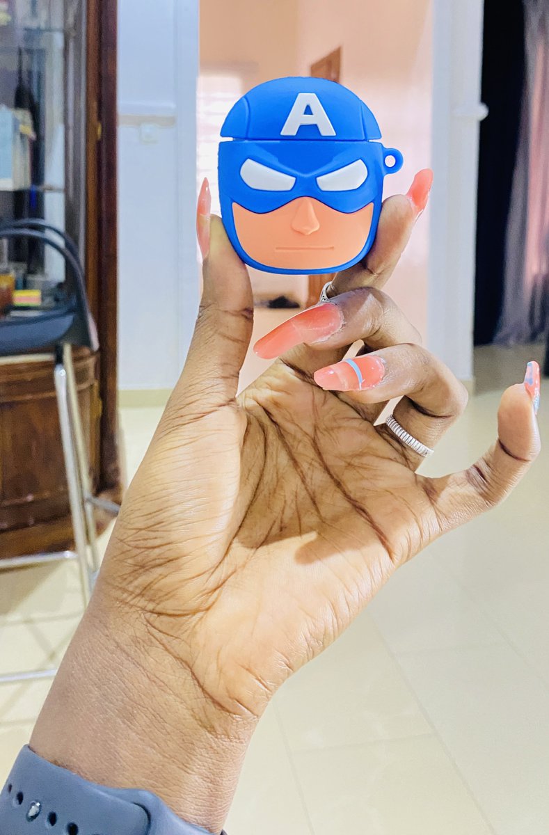 JustInCaseng's tweet photo. ✨ Captain America AirPods Case ✨

🏷️ NGN 2,500 only 

Available for AirPods 1&amp;2 https://t.co/koYzQcajYx