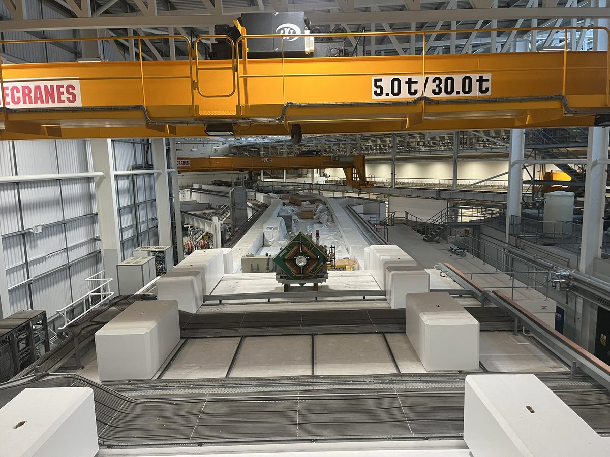 40 years of work together. Excellent and successful cooperation, as always 🇮🇹 🇬🇧 40 anni di lavoro in comune. Come sempre con eccellente successo <a href="/isisneutronmuon/">ISIS Neutron and Muon Source</a> Thank you Grazie