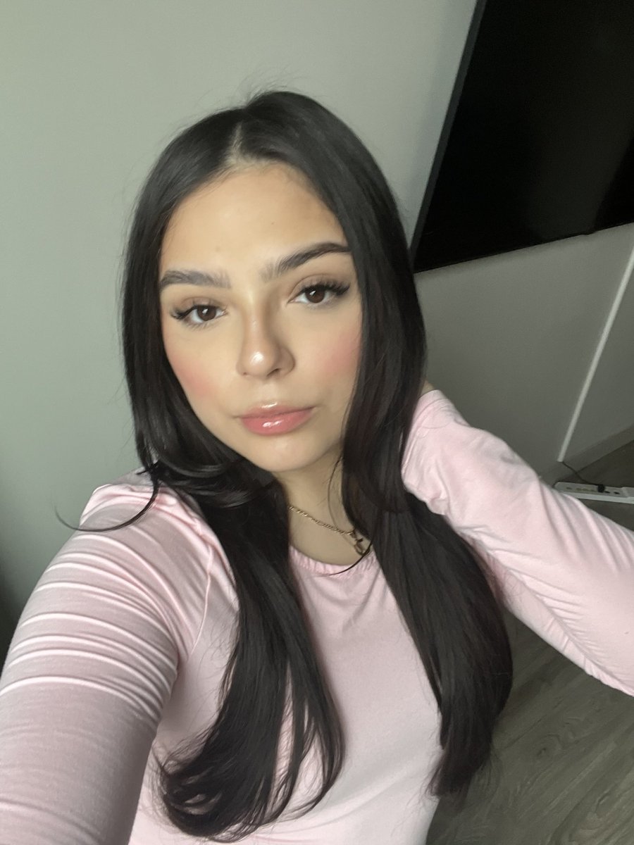 stealthmade's tweet photo. 🎀💗🩷💞💖 https://t.co/jyUWGSfgKQ