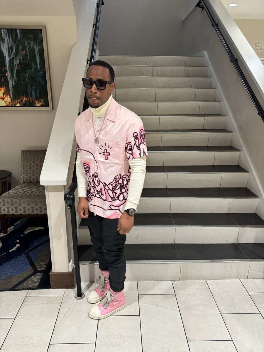 ReggieGwallass's tweet photo. If I ever do some flaw shit you better kall it out 💯💸🌷 .. 
#LongLiveJumane #GOM #Valentineday https://t.co/g0nlICVTbb