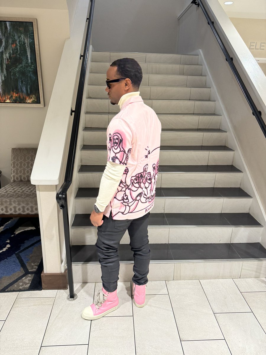 ReggieGwallass's tweet photo. If I ever do some flaw shit you better kall it out 💯💸🌷 .. 
#LongLiveJumane #GOM #Valentineday https://t.co/g0nlICVTbb