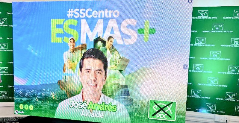 MickeySolanoSV's tweet photo. En minutos nuestro candidato y proximo alcalde @joseandreshsv realizara importantes anuncios para San Salvador Centro, que beneficiarán a miles de familias
#SSCentro
#JoséAndresAlcalde
#RumboAlaAlcaldia https://t.co/NaI39viCoG