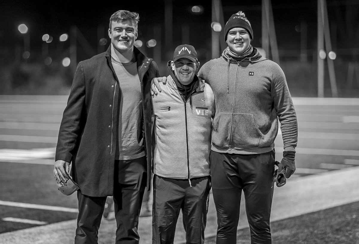 #Throwback to a very special off-season visit one year ago. #PurpleReign #ViennaVikings #ForTheShoe #Colts #VFA #PracticeVibes #TBT @BernhardRaimann 📸 @HJirgal