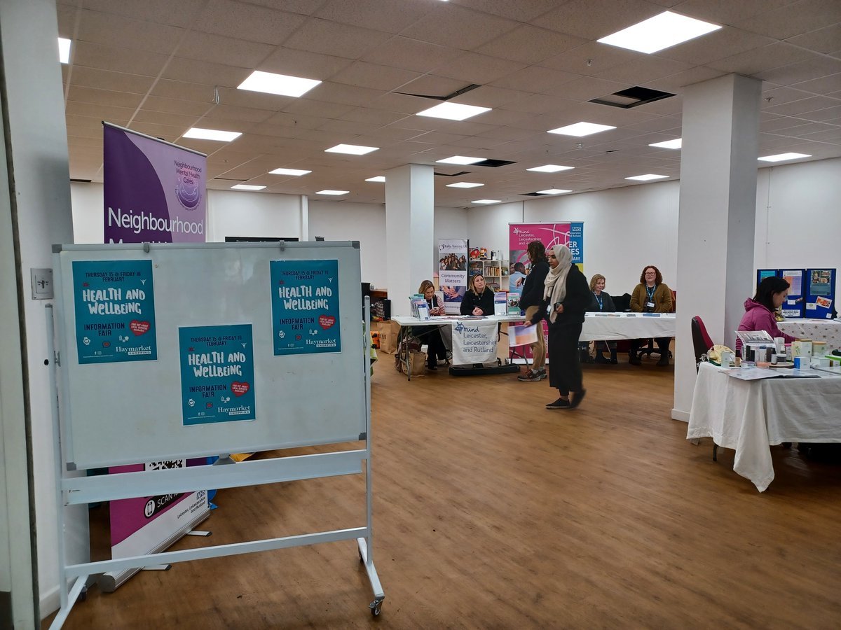 LLRICBCancer's tweet image. Today, our team had the honor of taking part in the Haymarket Health &amp;amp; Well-being Event held at the Haymarket in Leicester City Centre. We were grateful for the chance to engage with many individuals, spreading awareness about cancer and early symptom recognition. #Cancer