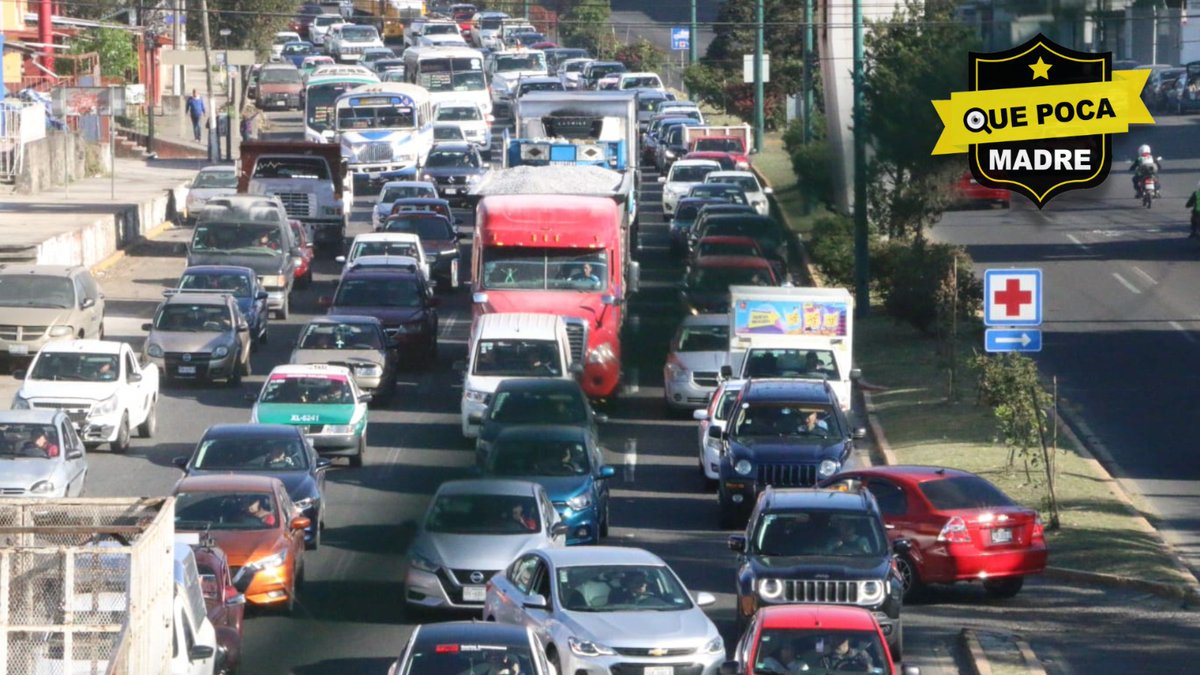 QuePocaMadre_Mx's tweet photo. 🚦🚧 #AlertaVial PARO NACIONAL: EXIGEN SEGURIDAD 🚨‼

Transportistas asociados a la #AMOTAC mantienen un #bloqueo sobre la Vía Morelos, en #Ecatepec, #Edomex; así como en diversos puntos de las autopistas #México-#Cuernavaca, #México-#Querétaro, #México-#Pachuca y #México-#Puebla.
Los manifestantes aseguran estar cansados de la #inseguridad, los asaltos y las extorsiones.
Tome sus precauciones.